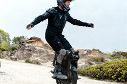 King Song F18, 2664Wh Samsung 50S High-Capacity Battery, Smart BMS, 5000W Motor, 4-unit suspension,UL 2272 Certified